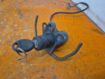 Aprilia pegaso 650 92-09 замок запалювання з ключ --- фото №1