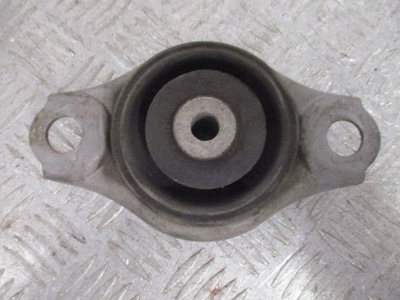 Кронштейн подушка коробки fiat 500 фото №1