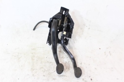 Mini f55 f56 f57 педаль сцепления тормоза 6854627 фото №1