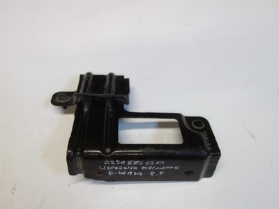 Кронштейн бампера задня правий mercedes r w251 a2518850214 фото №1