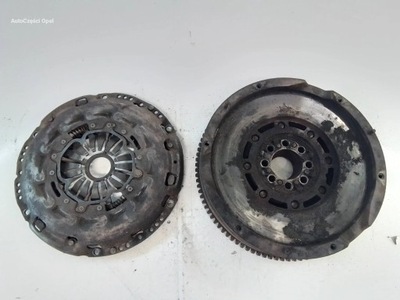 Lexus is 220 2.2 dcat зчеплення колесо двомасовий двомасовий маховик фото №1