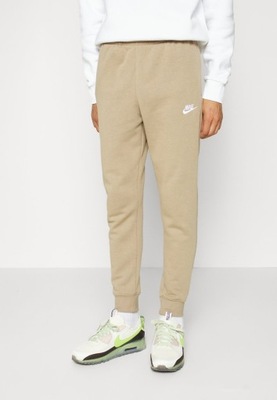 Spodnie dresowe Regular Fit Nike S
