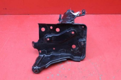 Основание аккумулятор toyota yaris 3 3 14-17 фото №1
