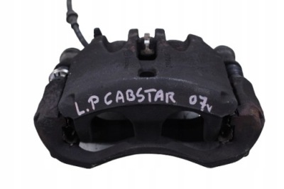 Супорт гальмівний лівий перед nissan cabstar 07r. фото №1