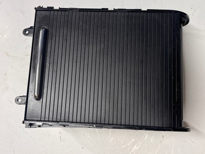 VW PASSAT B6 ДЕРЖАТЕЛЬ NA НАПИТКИ 3C0858329A