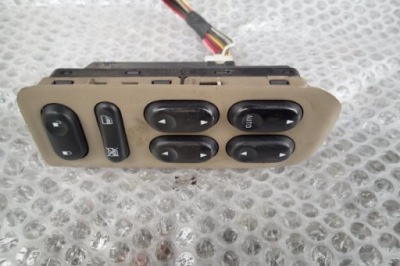 Ford esape maverick 00-06 панель вікон водій фото №1