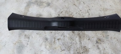 Захист оббивка поперечина заднього citroen c4 cactus фото №1