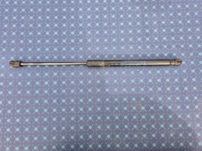 Привод амортизатор капот bmw x1 f48 7329410 фото №1