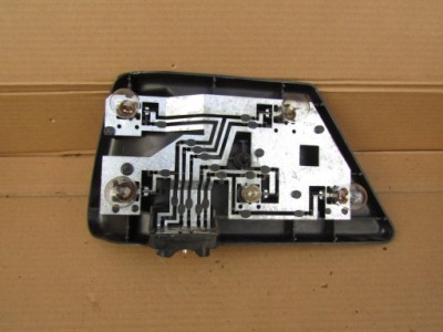 +e2 mercedes w124 85-93 лампа задня ліва вкладиш цоколь роз'єм лампочка фото №1