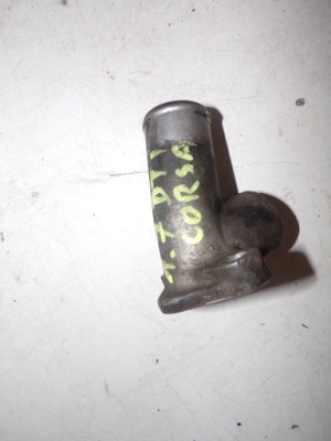 Патрубок воды corsa 1.7 dti фото №1