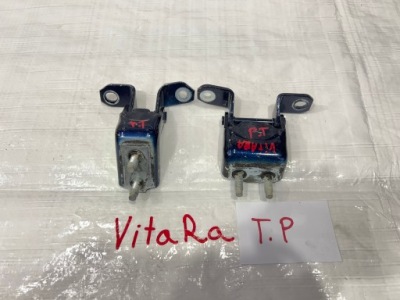 Suzuki vitara iii петлі двері правих задніх фото №1