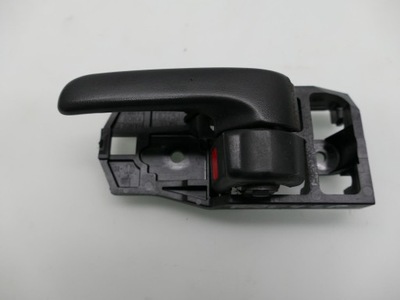 Toyota rav4 ii lift ручка внутренняя левый перед фото №1