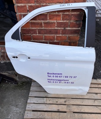 Ford ka plus двері задні задня праве e4b5-a24720 фото №1