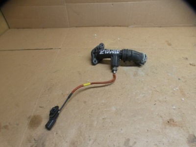 Труба пабтрубок  шланг воздуха 1.5 dci renault express ii 147137396r фото №1