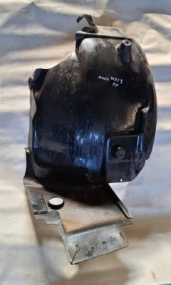 Mercedes w213 kombi подкрылок правый перед фото №1