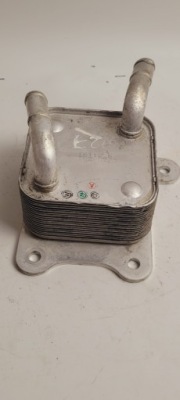 Радиатор масла fullback l200 2.4 4n15 фото №1