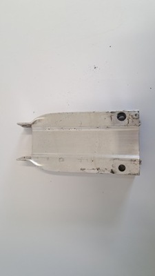 Mercedes c-klasa w204 - правая зона деформации фото №1