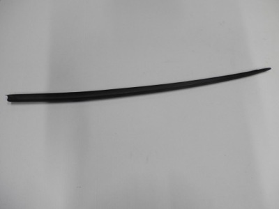 Audi a8 s8 d4 молдинг передньої скло ліва фото №1