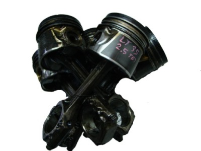 Vw lt 35 2.5 tdi поршень поршни шатун фото №1