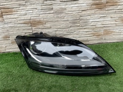 Лампа audi tt lift 8j0 led 8j0941044 фото №1