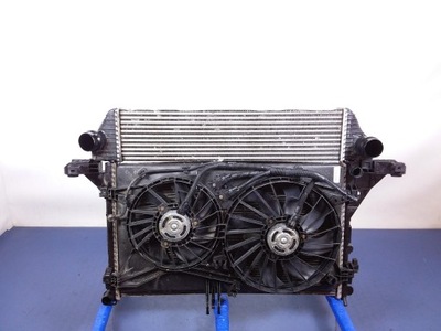Renault master iii 2.3 dci комплект радіатор фото №1