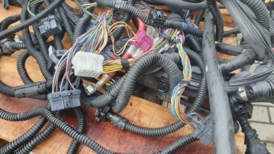 Электропроводка электрическая рамы разъёмы actros mp 4 фото №1