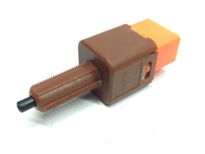 Micra k14 датчик контактор света стоп тормоза фото №1