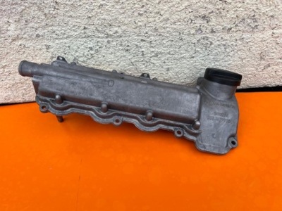 Smart fortwo 0,8 cdi 0001421v004 крышка клапанов фото №1