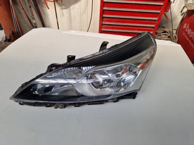 Toyota Verso Lift 13-18 lampa przednia lewa