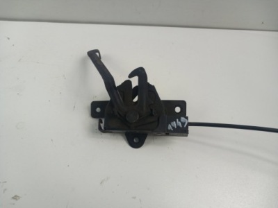 Hyundai i20 1 замок ригель капота фото №1