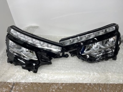 Skoda kamiq led crystal лампа левая правая fabrycznie nowa фото №1