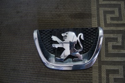 ZNACZEK EMBLEMAT PEUGEOT 207 9644967040