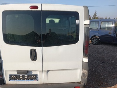 Дверь правый задняя правое задние renault trafic opel vivaro nissan primastar фото №1