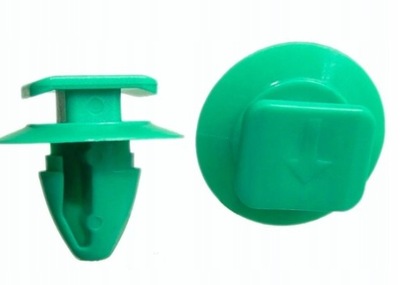 Клипса штифт накладка крыла 71748293 jeep renegade фото №1