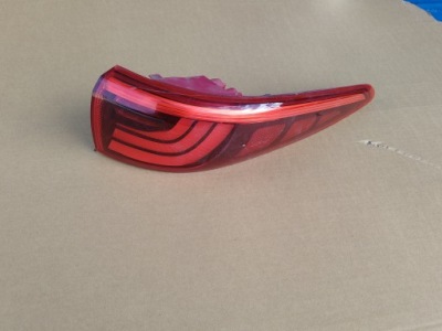 Лампа kia sportage iv 92402-f11 левый задняя фото №1