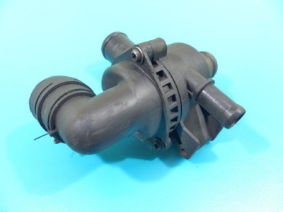 Корпус термостата jaguar xf 3.0d 241km фото №1