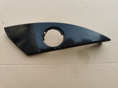 Hyundai i40 заглушка бампера права фото №1