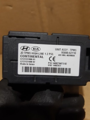 Kia ceed ii 1.6 crdi модуль реле tpms 95800-a2110 фото №1