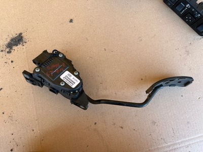 Педаль потенціометр газу mitsubishi space star 2002-2005 30865642 фото №1