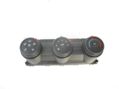 Renault clio v панель керування вентиляція 19-23 rok 275004486r фото №1