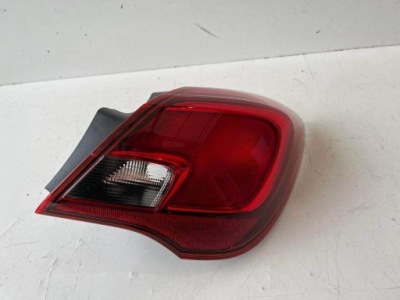 Opel corsa e лампа правий задня 39068624 оригінал фото №1