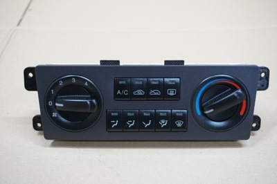 Hyundai terracan панель обдув 03r фото №1