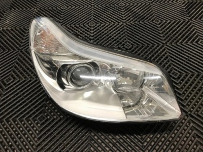 Лампа правая перед citroen c5 i lift ксенон 2004- фото №1