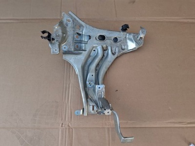 TOYOTA AURIS II BEARER MOUNTING INWERTERA  