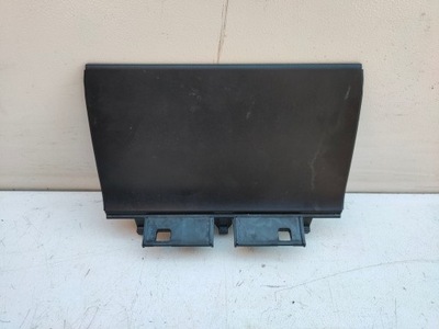 Заглушка консоли центральной 8p0864138b audi a3 фото №1