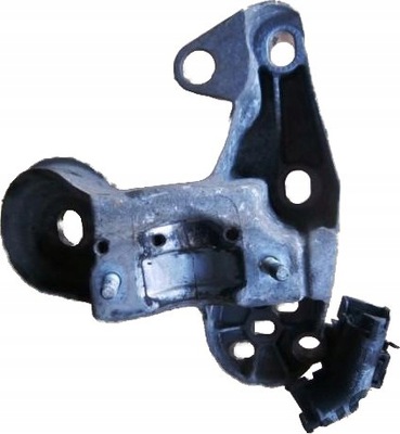 SOPORTE SOPORTES DERECHA DEL MOTOR VW PASSAT B5 8E0199352  