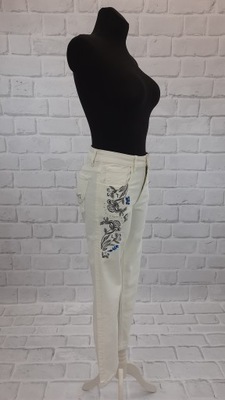 Spodnie DESIGUAL biały jeans z haftem 30