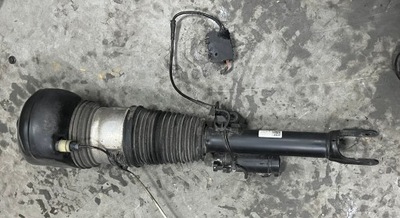 Bmw g11 g12 2wd амортизатор перед правий фото №1