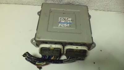 COMPUTADOR L82318881C MAZDA V 5 E6T53976H2  