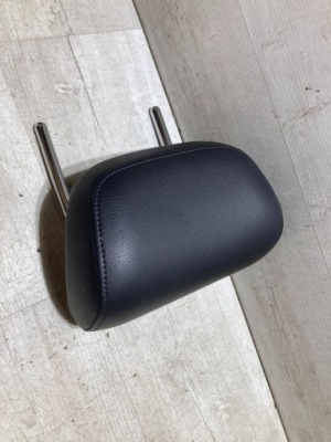 Audi a3 s3 8v 2018 подголовник сиденье боковой фото №1